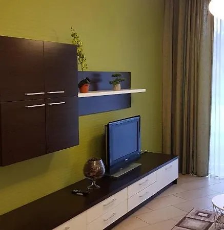 - Mickeviciaus 8 Palanga